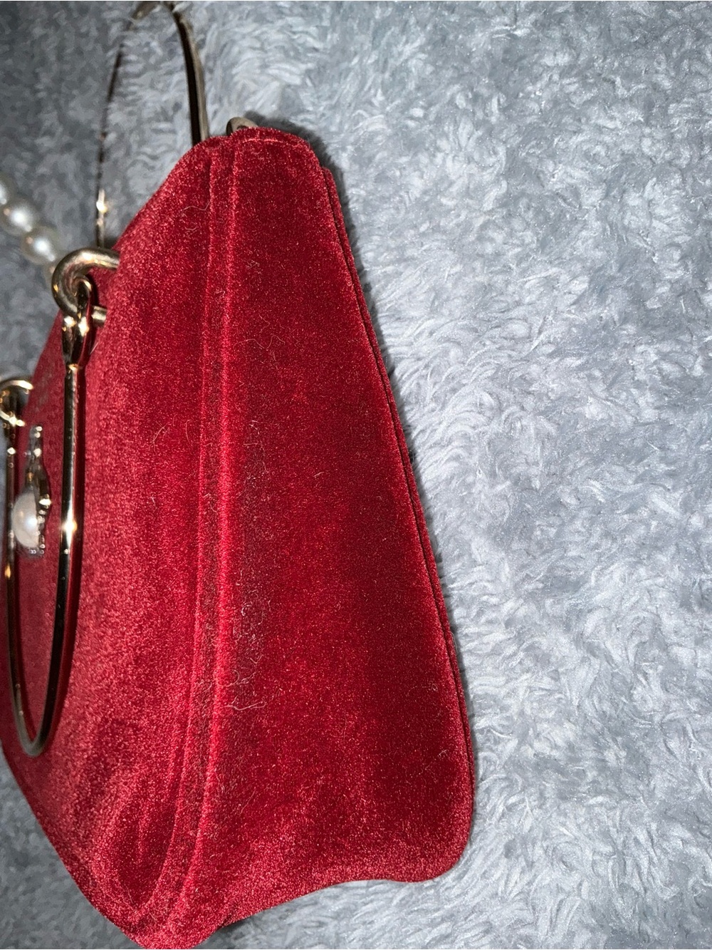Gucci Beauty Red Velvet Pearl Handle Clutch Cosmetic Pouch Bee Embellished - Picture 6 of 8